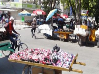 Okul Önlerinde Uyuşturucu Önlemi