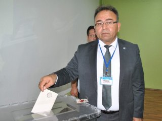 Aydın Sağlık-sen’de Baki Karaer Güven Tazeledi