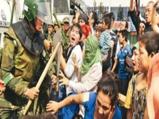 Kur'an Kursunu Bastılar