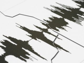 Tokyo'da 5,6 Büyüklüğünde Deprem