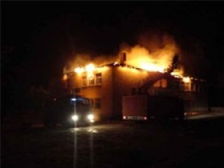 PKK, Bir Gecede 5 Okul Yaktı!