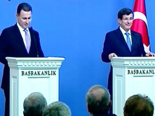 Davutoğlu'ndan Flaş Açıklamalar