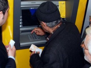 Emekli Maaşı Alanlar Dikkat! Süre 1 Yıla Çıktı