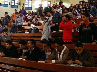 Okulda "Siyaset Konuşma" Yasağı!