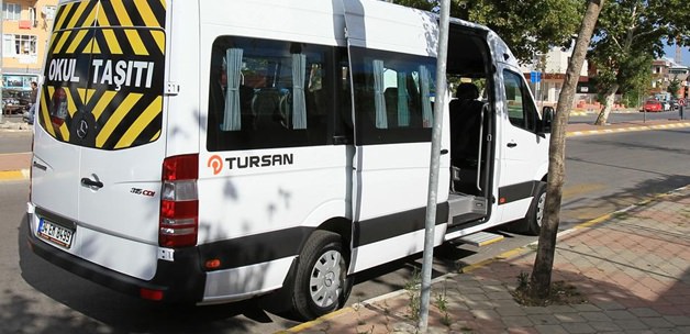 Öğrenciler artık servis aracı beklemeyecek