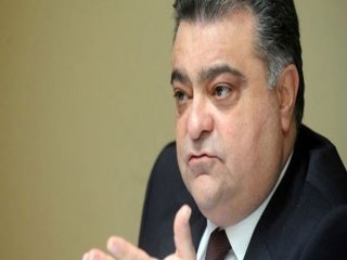 Ahmet Özal siyasete dönüyor