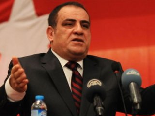 Kızıl: Aziz Yıldırım, Bu İşin Şeyi Olmuş