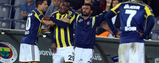 Saracoğlu'nda Olay Hareket! Emenike...