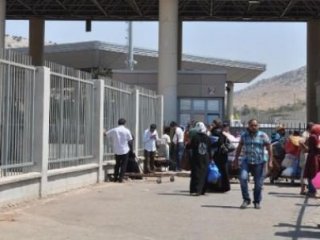 Tam 1500 Suriyeli Ülkesine Döndü