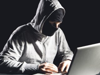Türkiye'nin Kasasına Hackerlar Dadandı