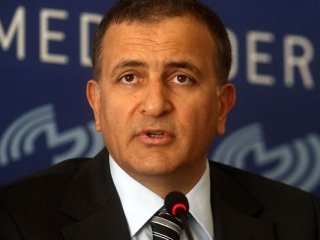 Ekrem Dumanlı Gözaltına Alındı