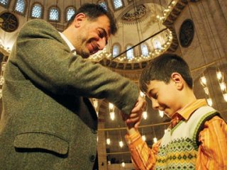 Cizre’de Bayram Kutlaması