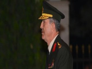 Kara Kuvvetleri Komutanı Suriye Sınırında!