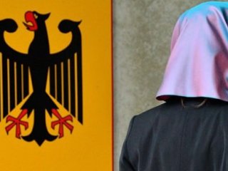 Başörtüsüne İzin Vermediler!