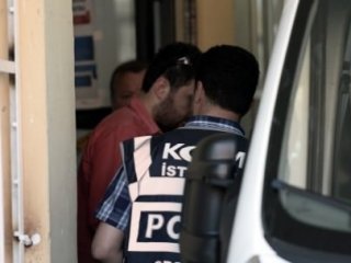 3 Polise Tutuklama Kararı!