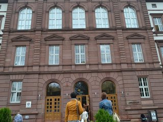 Alman Mahkemesinden Flaş Başörtüsü Kararı