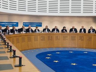 Fransa'da Aşırı Sağ AİHM'i İstiyor!