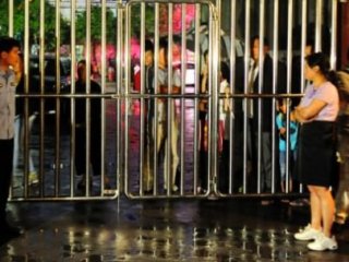 İlkokula Bıçaklı Saldırı: 4 Öğrenci Öldü