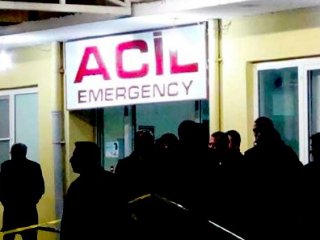 İzmir'de Trafik Kazası: 1 Ölü, 1 Yaralı