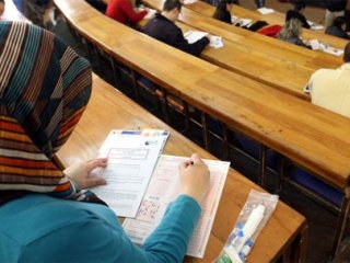 Başörtüsü Değişikliği Resmi Gazete’de