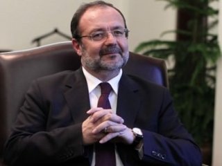 Görmez Dayanamadı Söyledi: Kabe'yi...