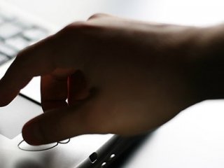 Aileler İnternetten Korkmamalı