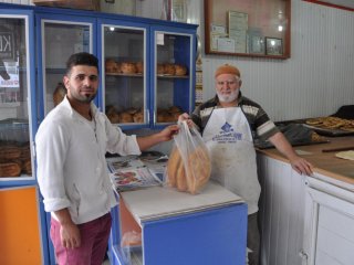 Ekmek Zammına Vatandaştan Tepki