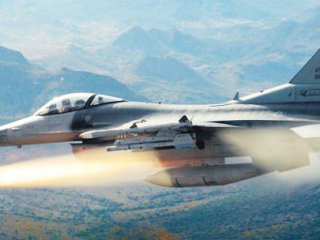 O Ülke IŞİD Terör Örgütünü İlk Kez Vurdu