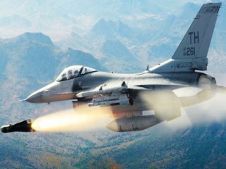 O Ülke IŞİD Terör Örgütünü İlk Kez Vurdu