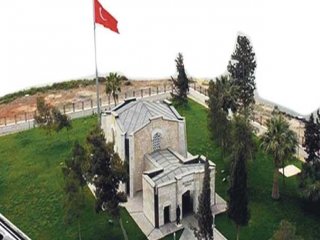 Toplar Süleyman Şah’a Kilitlendi