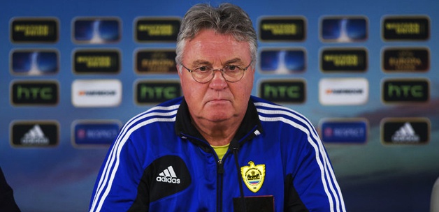 Hiddink'ten Kuyt'ın kararına ilk tepki