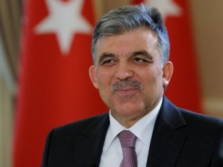 Gül'den 'Seyrediyorum' Açıklaması!