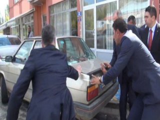 Bakan Efkan Ala Ucuz Atlattı