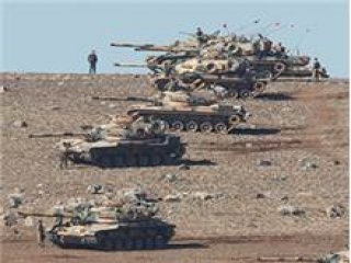 Türk Tankları Kobani'yi İzliyor