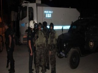 İstanbul'da 98 Gösterici Gözaltına Alındı!