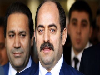 Zekeriya Öz'e Bir Şok Daha!