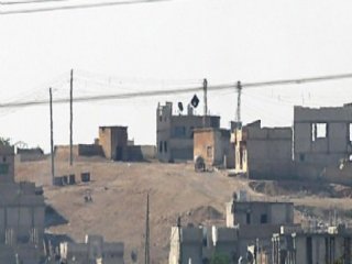IŞİD Kobani'ye Üçüncü Bayrağını Dikti