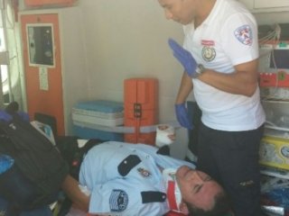 Şanlıurfa'da Polis Aracı Devrildi: 14 Yaralı