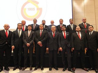 Alp Yalman Listesini Tanıttı