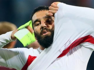 Arda: Buraya Sevdamız İçin Geliyoruz