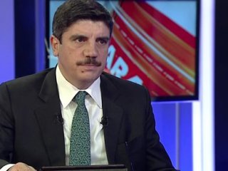 "PKK Aba Altından Silah Gösteriyor"