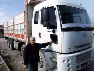 Türk Şoförleri Canından Bezdirdi