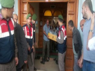 Hasımlarını Camide Enselerinden Kurşunladı!