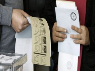 YSK 2015 Seçimleri İçin Kararını Verdi