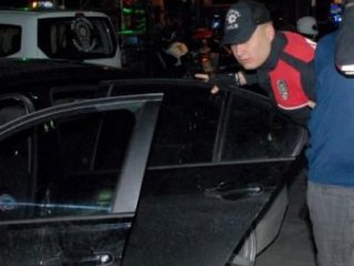 Durdurulan Lüks Otomobilden Kokain Çıktı