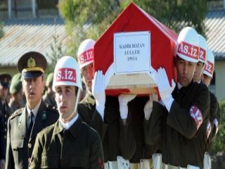 Şehit Asker İçin Bafra'da Tören