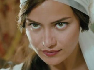 Fahriye Evcen Çileden Çıkardı
