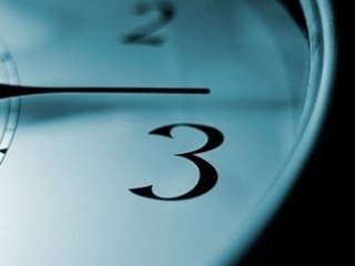 Saatlerinizi Geri Almayı Unutmayın