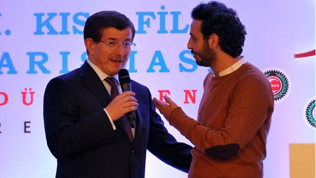 Başbakan Gönül aldı, Sendikacı Yumruk attı!