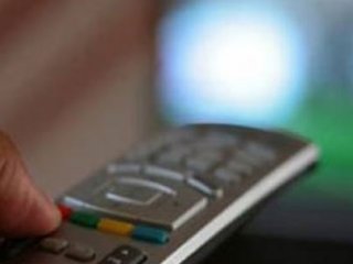 Televizyon Yüzünden Oğlunu Bıçakladı